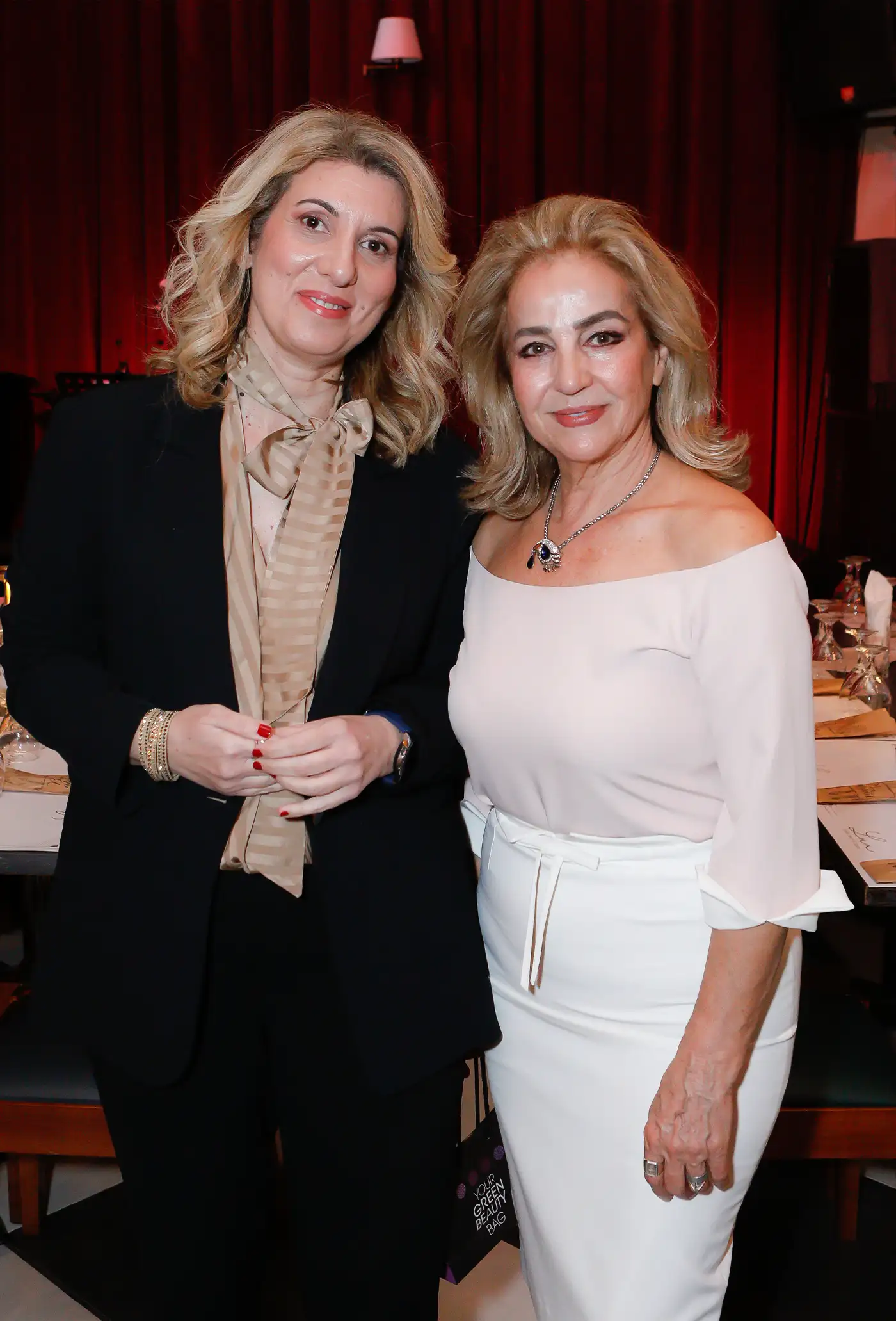 Κοπή της Πρωτοχρονιάτικης πίτας για το Ανθρωπιστικό Σωματείο «Giverson Φως»