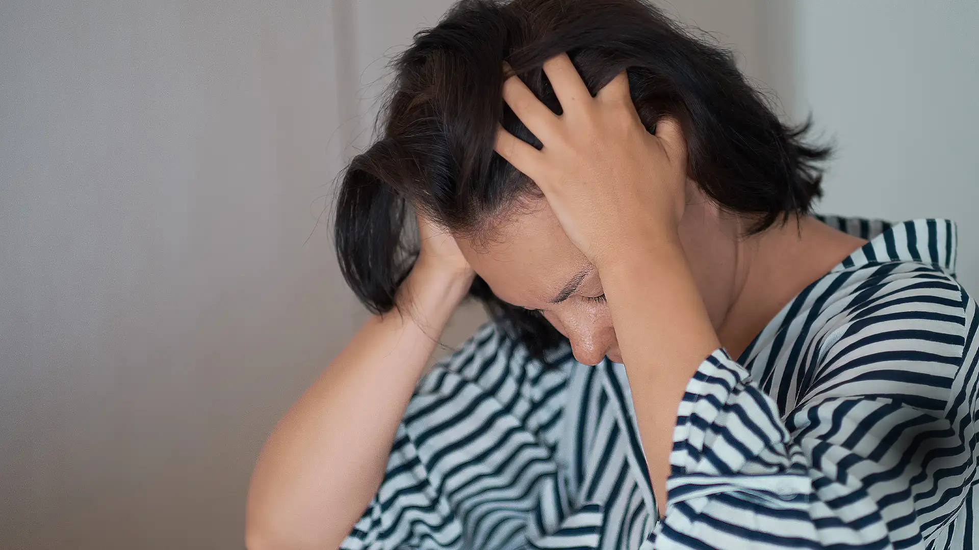 Αντιμετωπίζοντας το Άγχος και τον πανικό στην Εμμηνόπαυση!